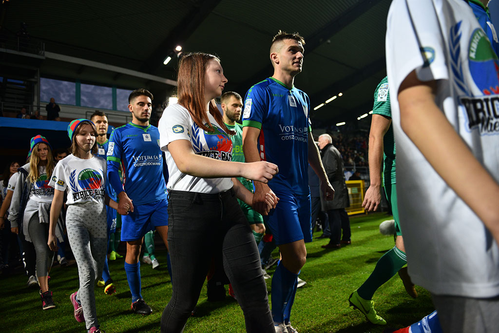 Piłkarze Miedzi Legnica zniknęli na czas derbów	