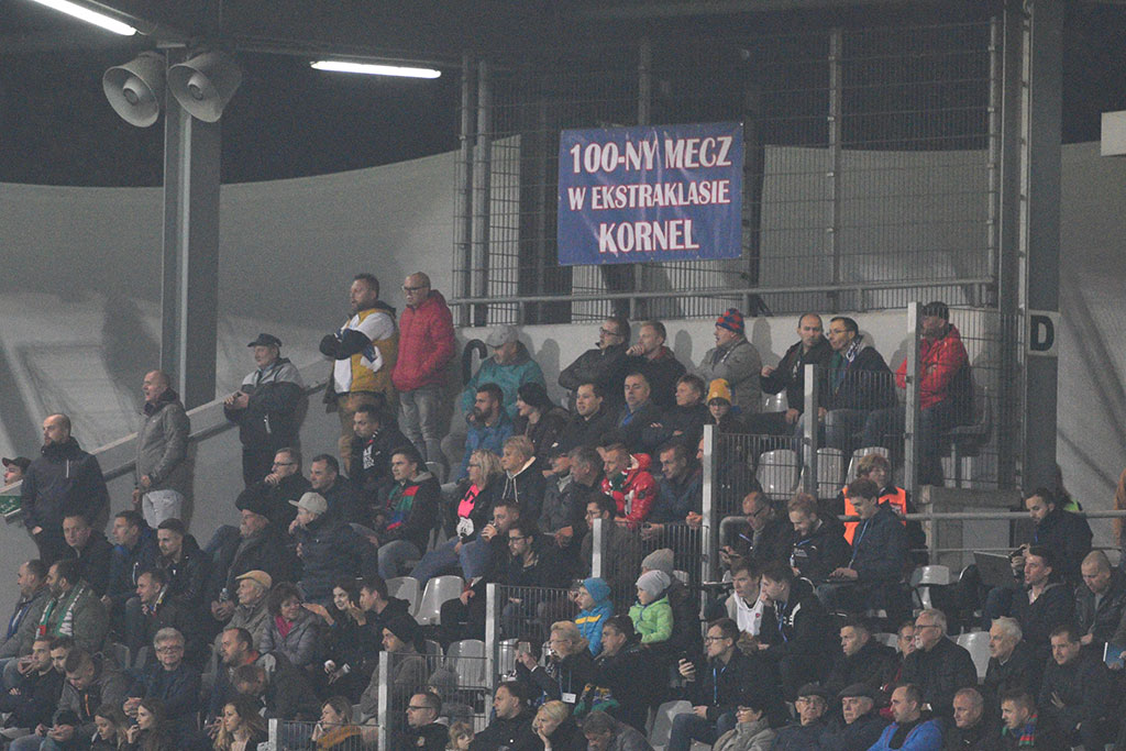 Piłkarze Miedzi Legnica zniknęli na czas derbów	