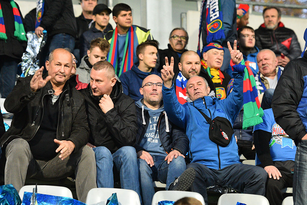 Ponad sześć tysięcy kibiców przybyło oglądać derby