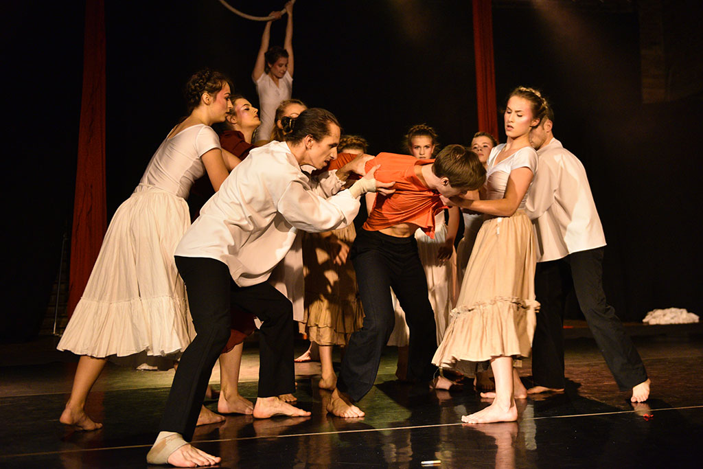 „Krótka historia Polski” według Teatru Tańca Avatar