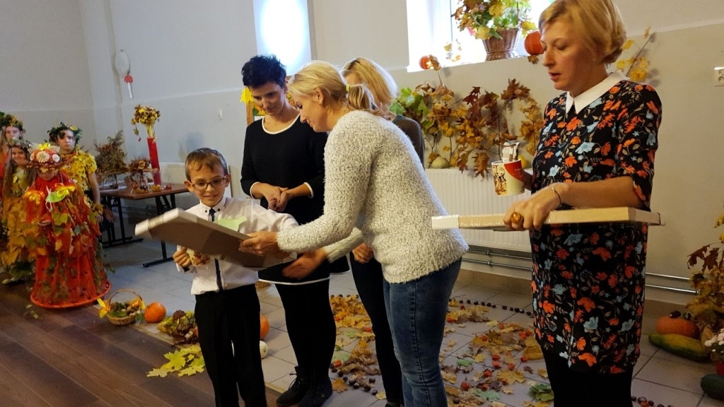 Gminny konkurs literacko-plastyczny „W jesiennym nastroju”