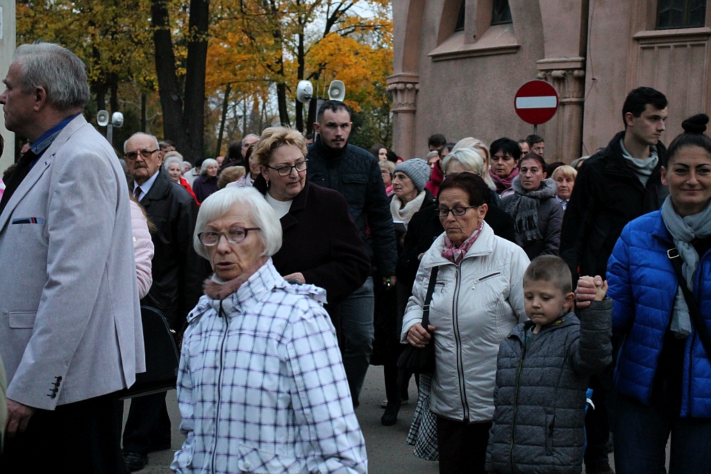 Nieszpory pod przewodnictwem bpa Zbigniewa Kiernikowskiego