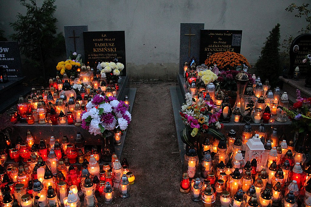 Nieszpory pod przewodnictwem bpa Zbigniewa Kiernikowskiego