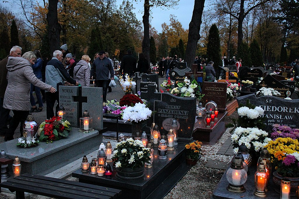 Nieszpory pod przewodnictwem bpa Zbigniewa Kiernikowskiego