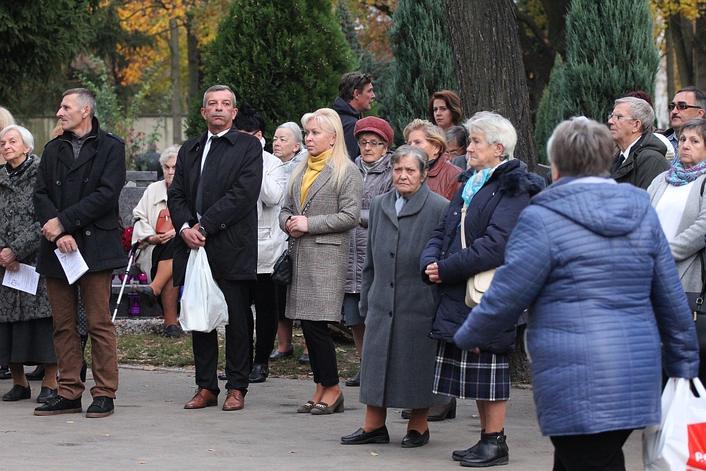 Nieszpory pod przewodnictwem bpa Zbigniewa Kiernikowskiego