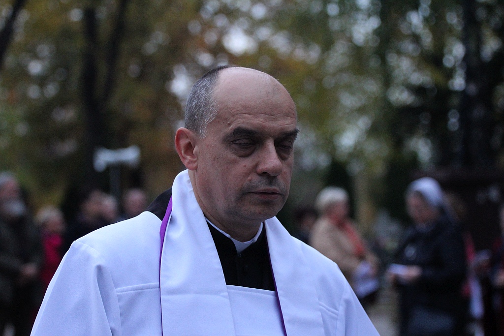 Nieszpory pod przewodnictwem bpa Zbigniewa Kiernikowskiego