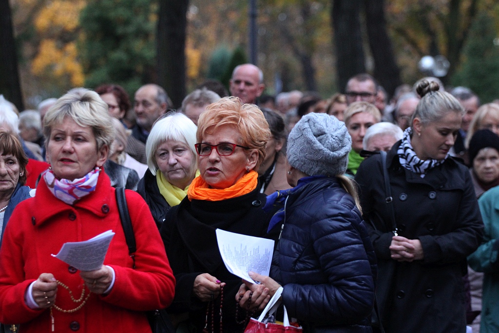 Nieszpory pod przewodnictwem bpa Zbigniewa Kiernikowskiego