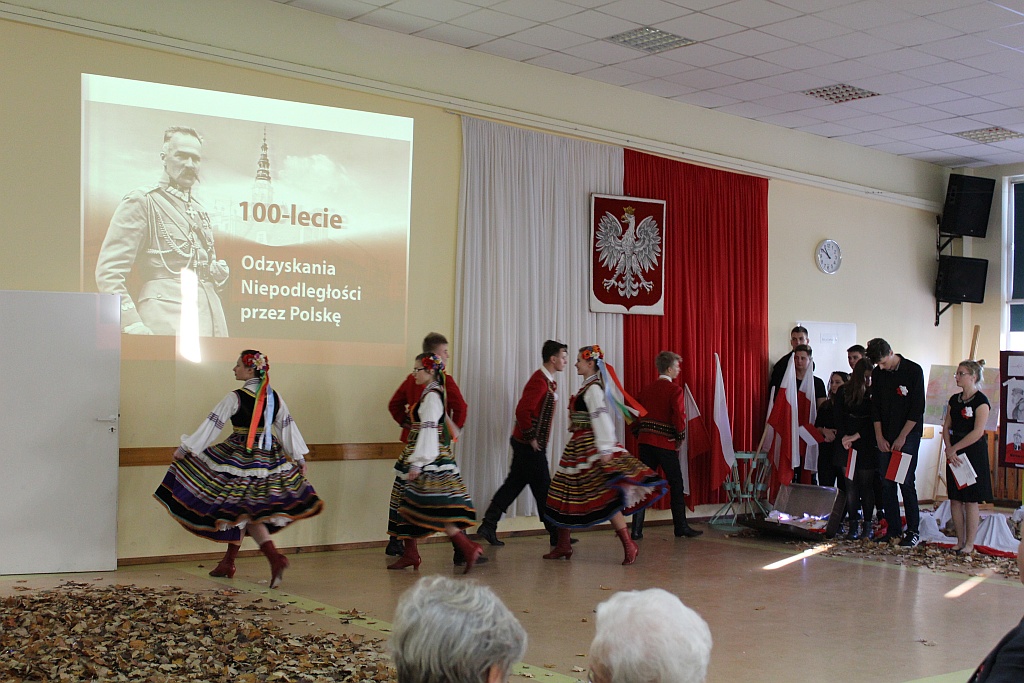 Godność, Wolność, Niepodległość w Zespole Szkół Budowlanych