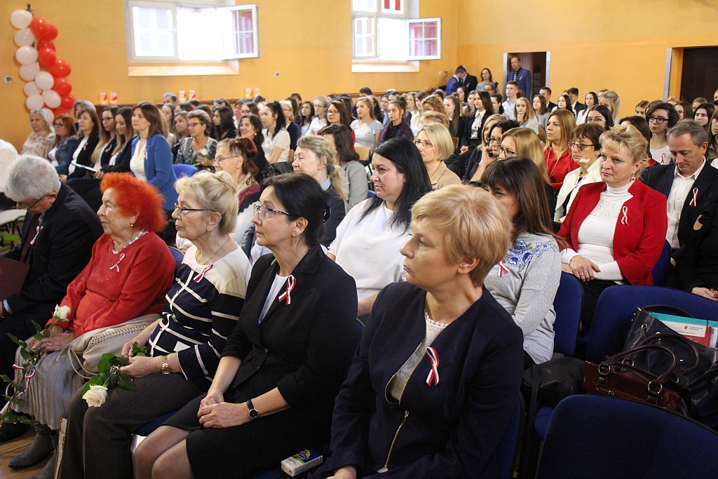 Akademia niepodległościowa w Zespole Szkół Ekonomicznych