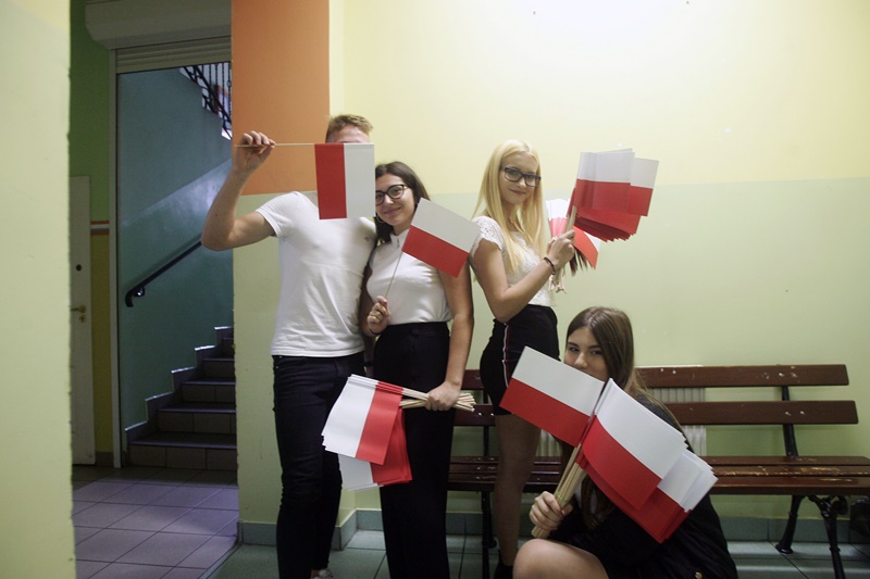 V Liceum Ogólnokształcące włączyło się w obchody rocznicowe
