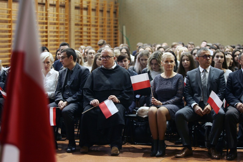V Liceum Ogólnokształcące włączyło się w obchody rocznicowe