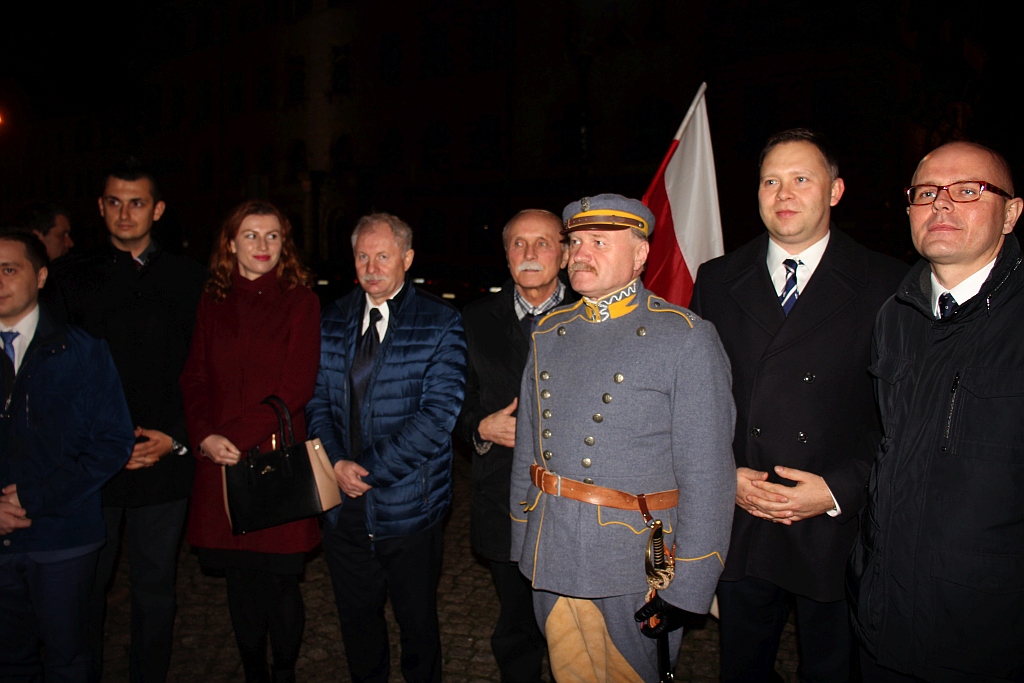 Msza św. w intencji poległych w obronie Ojczyzny. Apel Poległych