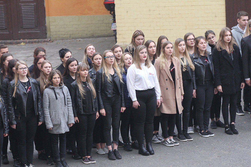 Równo o 11:11 w I Liceum Ogólnokształcącym zaśpiewano hymn