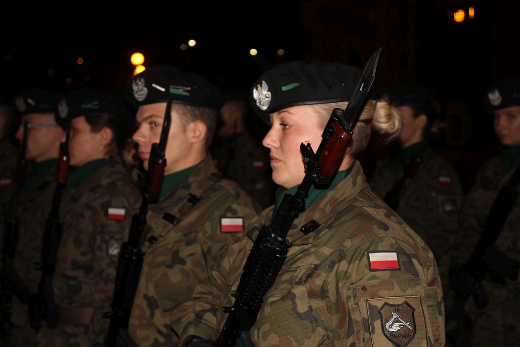 Msza św. w intencji poległych w obronie Ojczyzny. Apel Poległych