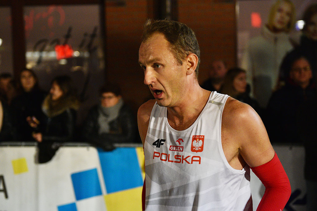 Zwycięzcą legnickiego Biegu Niepodległości został Piotr Holly