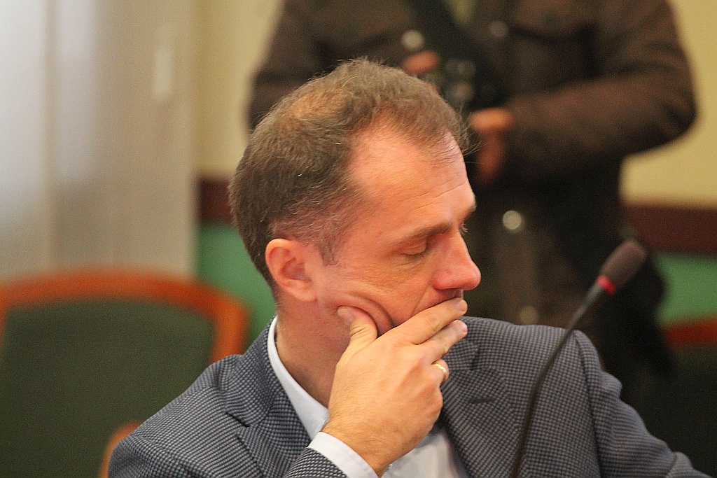 W Ratuszu prezydent i radni odebrali zaświadczenia