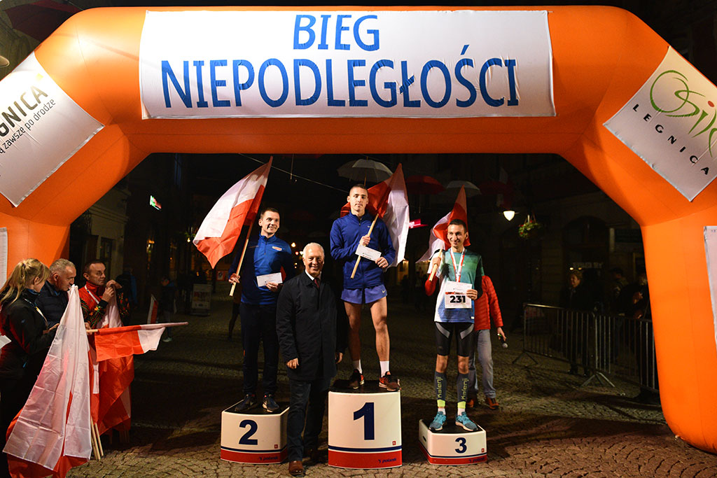 Zwycięzcą legnickiego Biegu Niepodległości został Piotr Holly