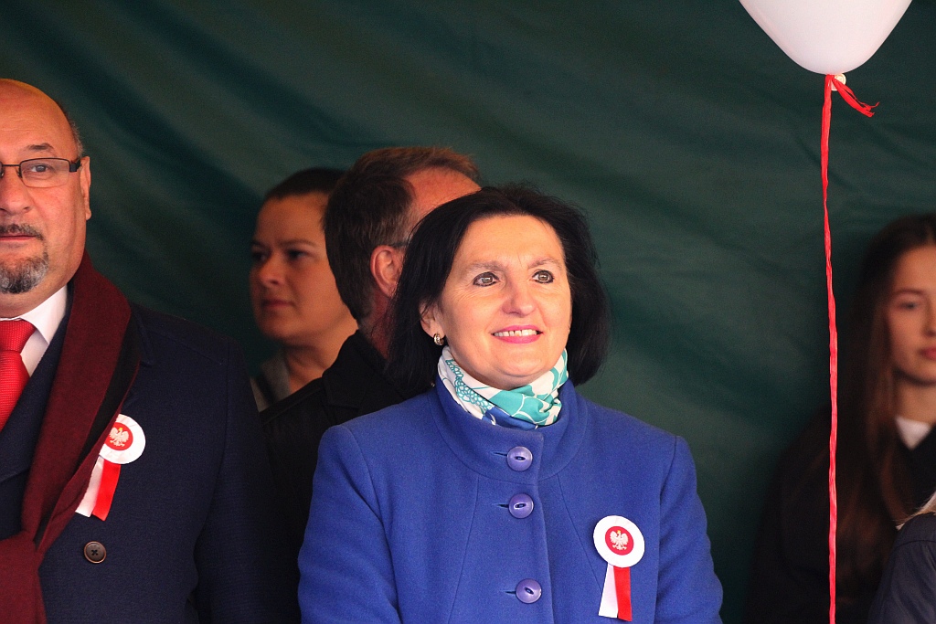 Klasy mundurowe ślubowały na płycie Rynku             
