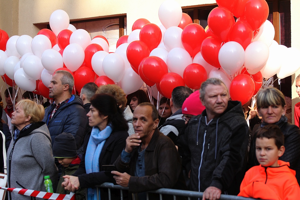Klasy mundurowe ślubowały na płycie Rynku             
