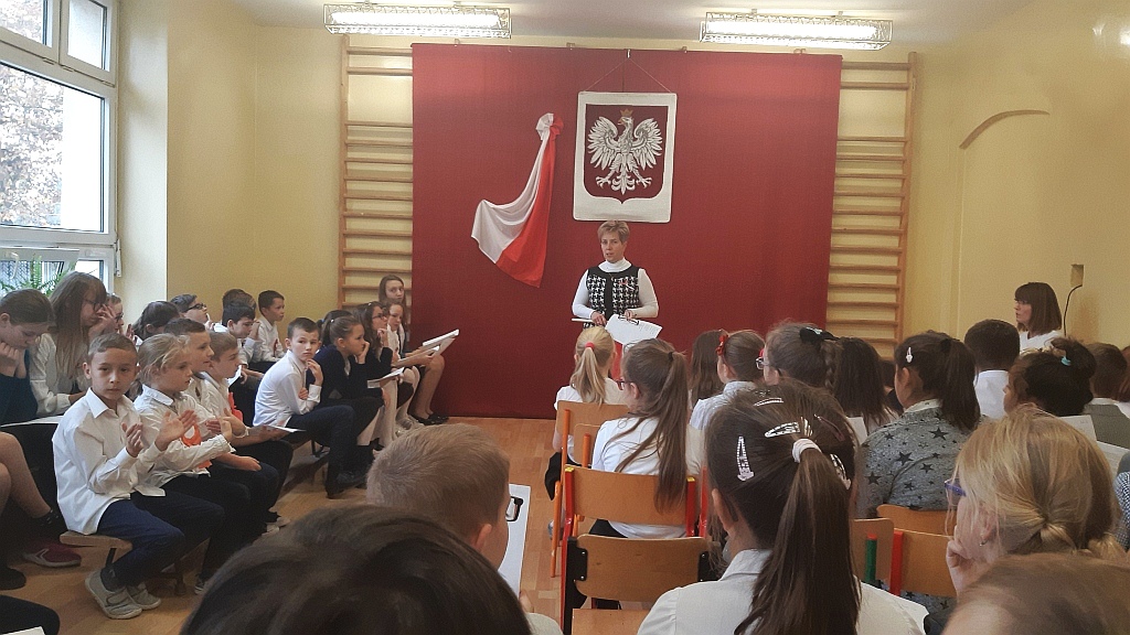 Szkoła Podstawowa w Kunicach świętuje 100-rocznicę nieodległości