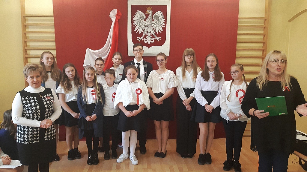 Szkoła Podstawowa w Kunicach świętuje 100-rocznicę nieodległości