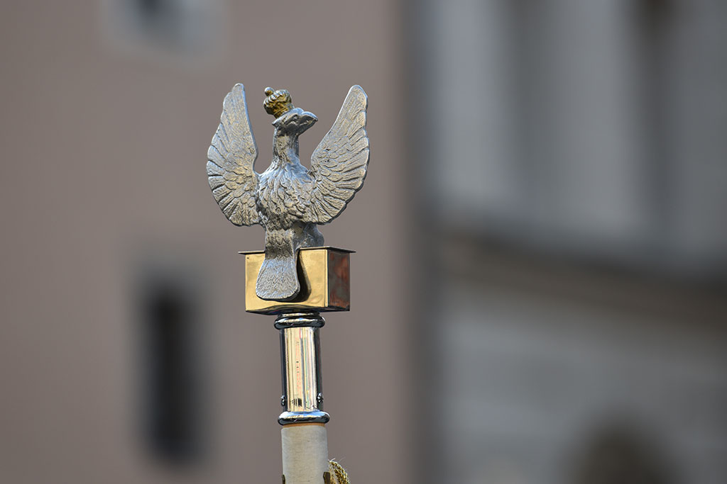 Uczniowie klas mundurowych ślubowali Biało – Czerwonej