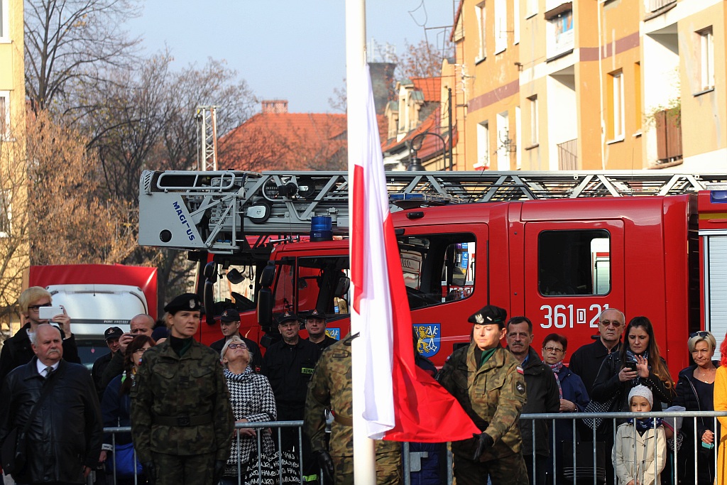 Klasy mundurowe ślubowały na płycie Rynku             
