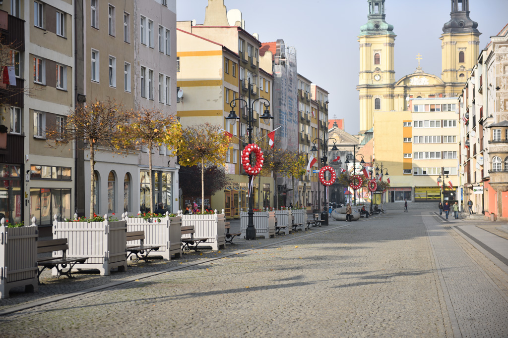 Zobaczcie jak wygląda Legnica świętująca rocznicę niepodległości