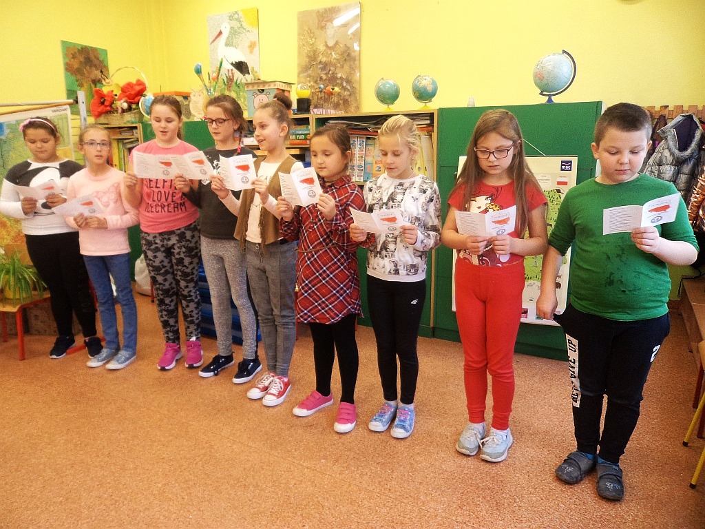 Szkoła Podstawowa w Kunicach świętuje 100-rocznicę nieodległości