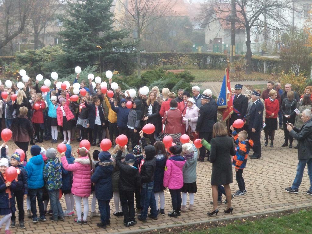 Szkoła Podstawowa w Kunicach świętuje 100-rocznicę nieodległości