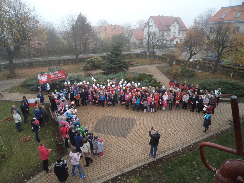 Szkoła Podstawowa w Kunicach świętuje 100-rocznicę nieodległości