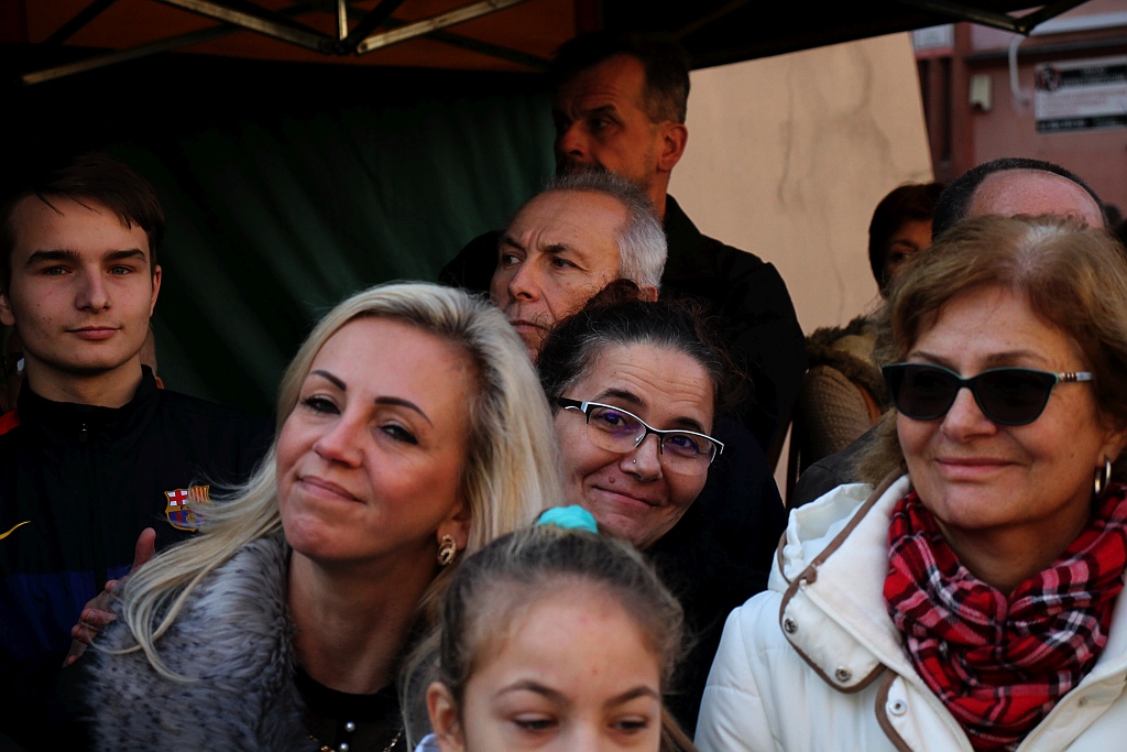 Klasy mundurowe ślubowały na płycie Rynku             
