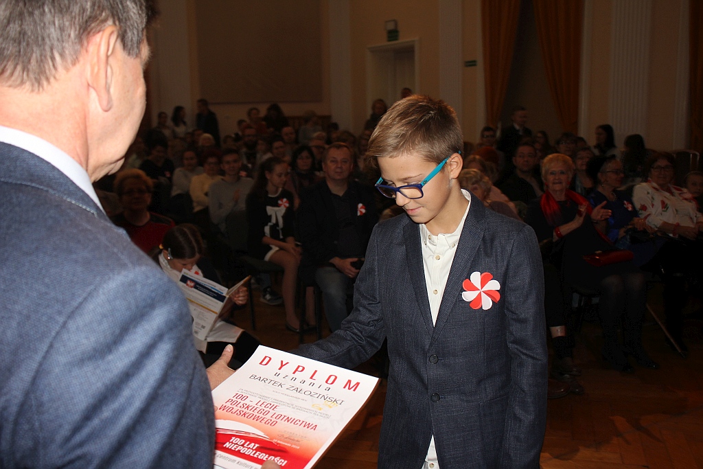 Konkurs plastyczny i koncert Polsko nie jesteś już niewolnicą