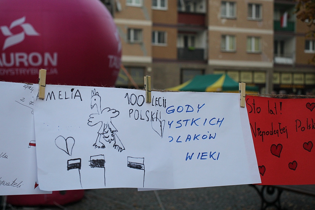 Legniczanie oglądali blok imprez z okazji święta niepodległości
