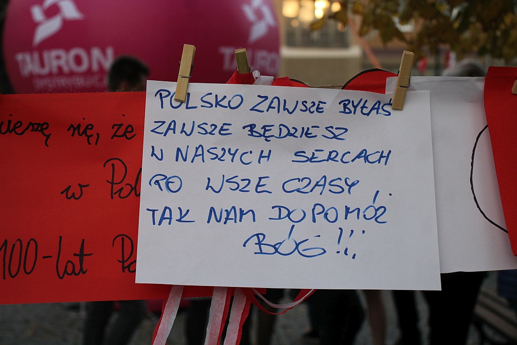 Legniczanie oglądali blok imprez z okazji święta niepodległości