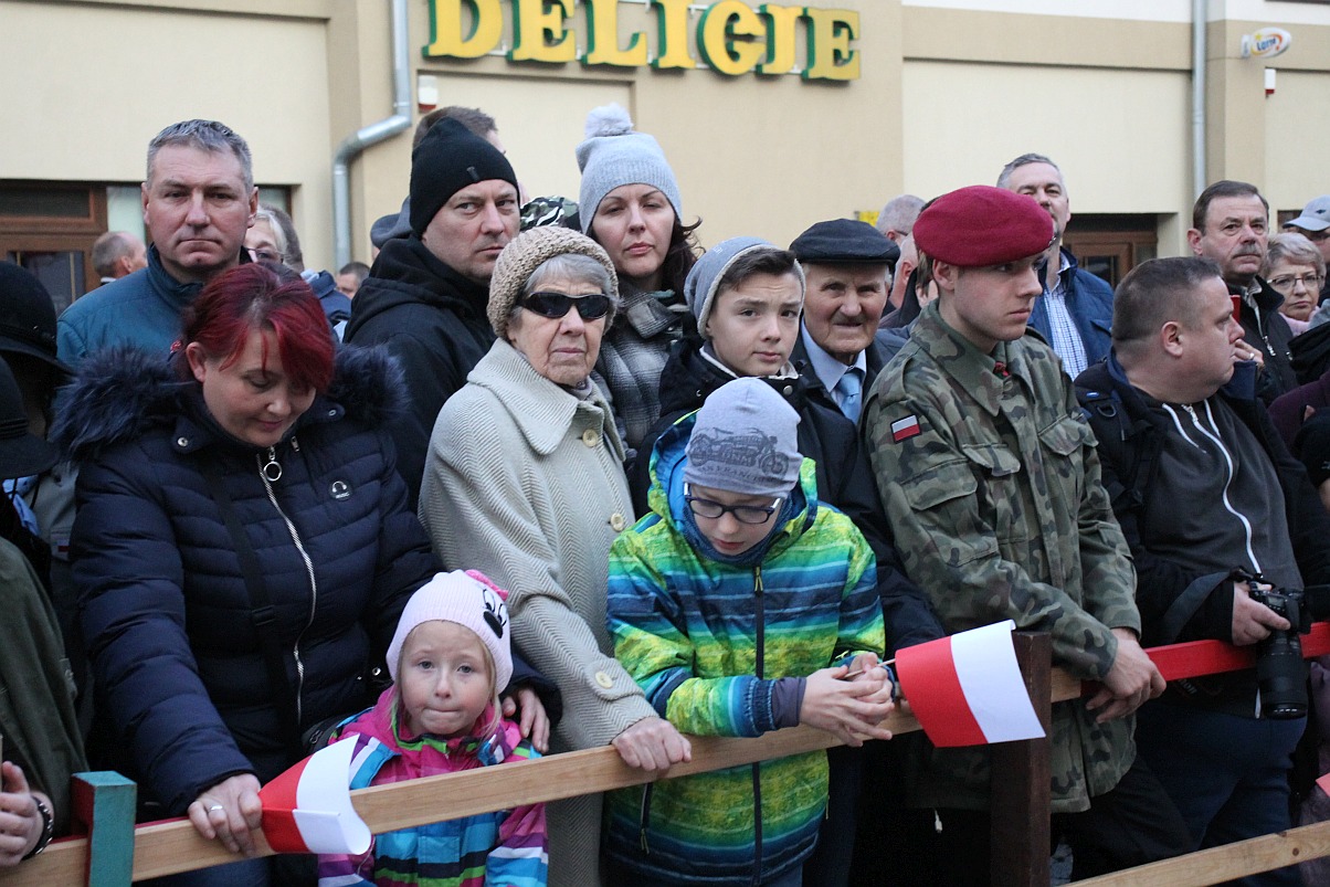 Legniczanie oglądali blok imprez z okazji święta niepodległości