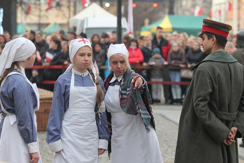 Legniczanie oglądali blok imprez z okazji święta niepodległości