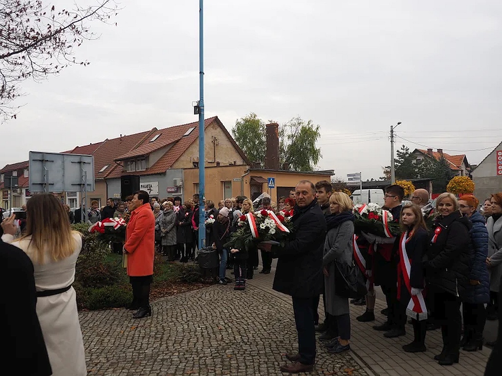 Uroczyste obchody 100 - lecia niepodległości w Prochowicach