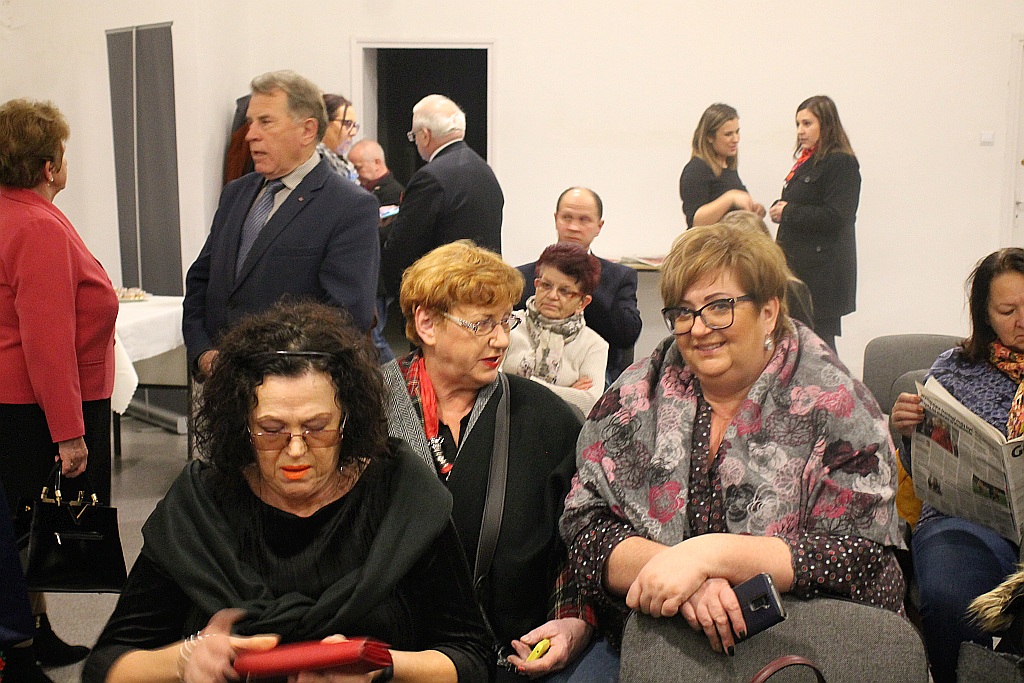 W Zamku Piastowskim można zobaczyć wystawę  Biskupi Niepodległej