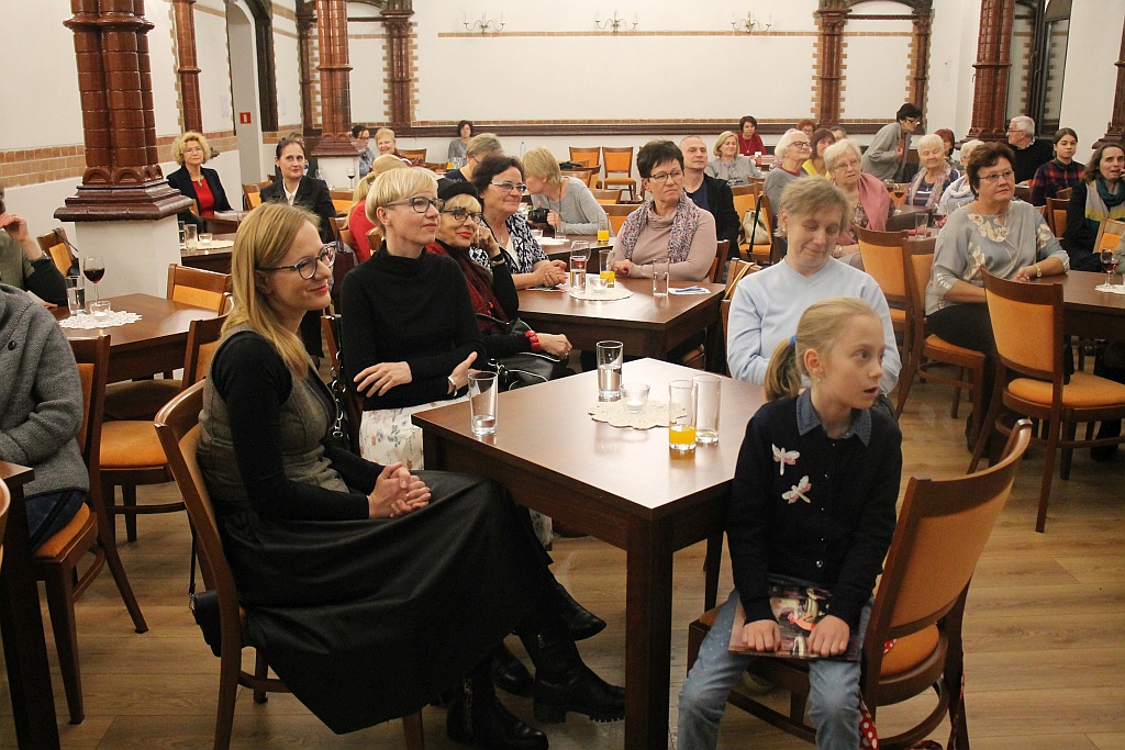 Joanna M. Chmielewska wręczyła nagrody „Amicus 2018”