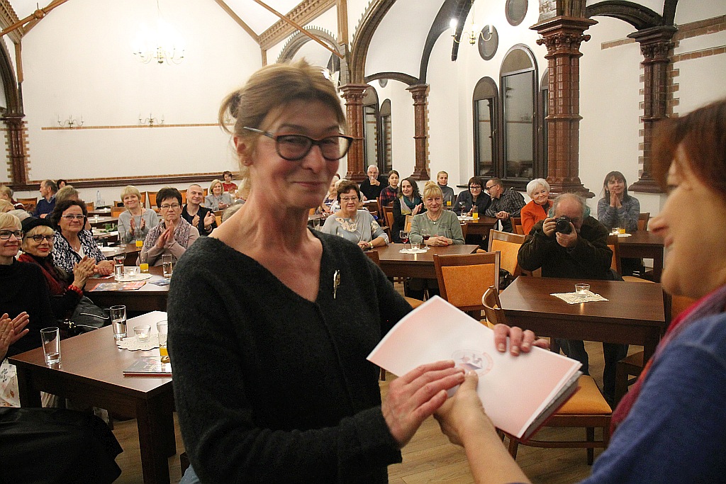 Joanna M. Chmielewska wręczyła nagrody „Amicus 2018”
