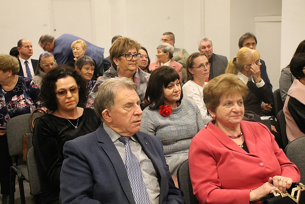 W Zamku Piastowskim można zobaczyć wystawę  Biskupi Niepodległej