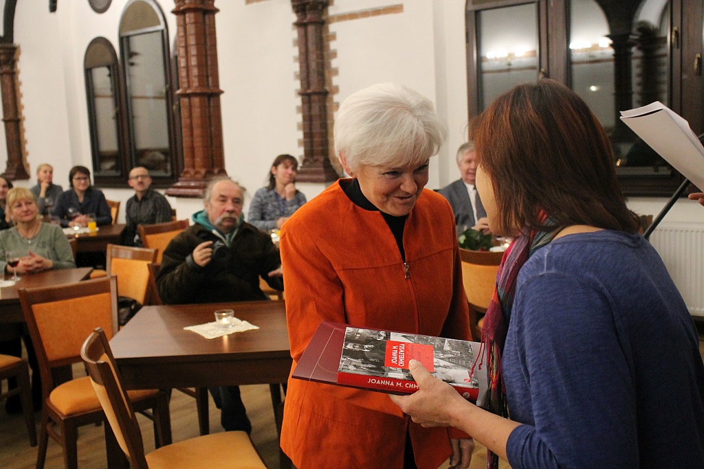 Joanna M. Chmielewska wręczyła nagrody „Amicus 2018”