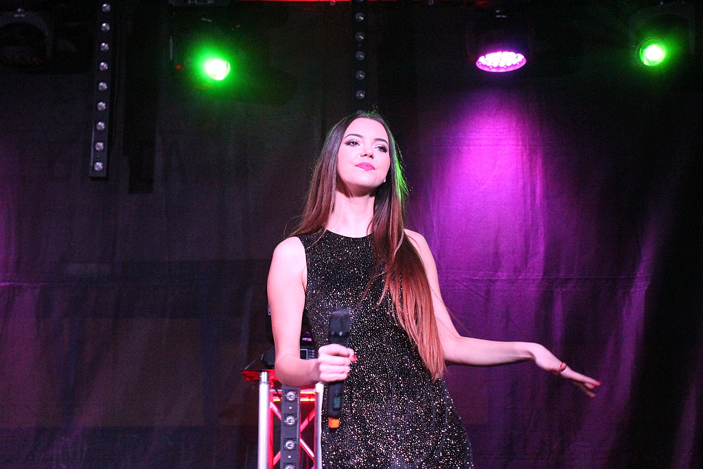 Zenek Martyniuk, Boys i Top Girl porwali fanów do tańca