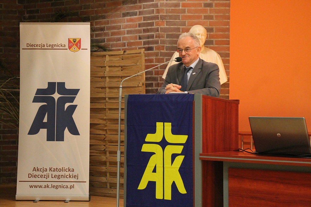 Konferencja: 100-lecie niepodległości