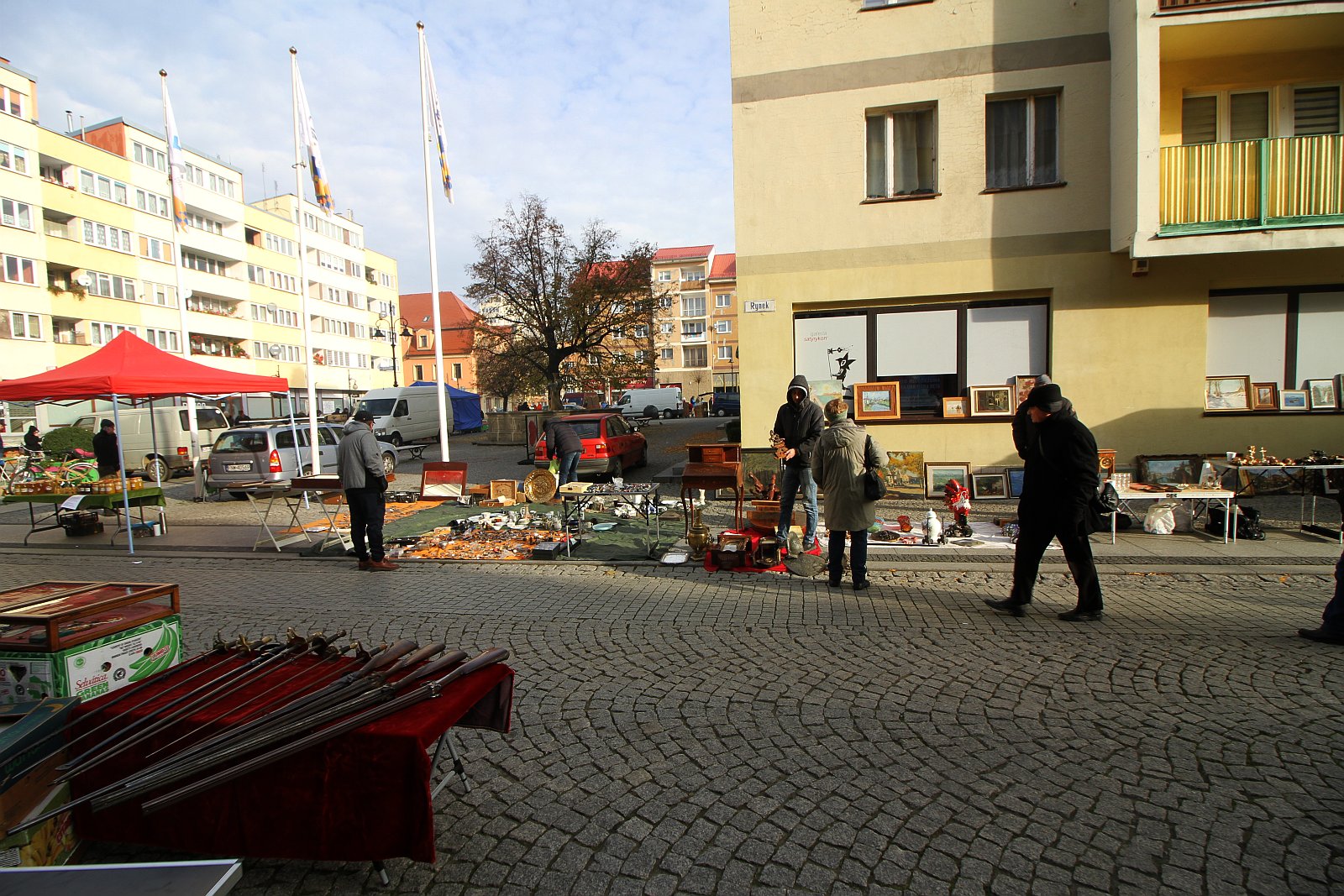Łańcuch, mydło i powidło - na Rynku królowały starocie