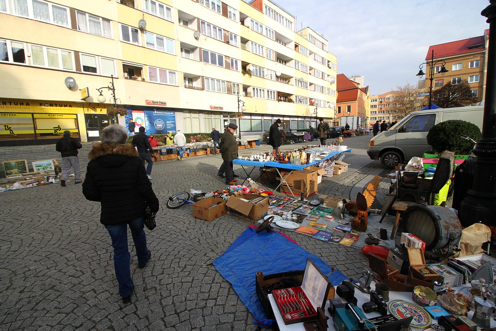 Łańcuch, mydło i powidło - na Rynku królowały starocie