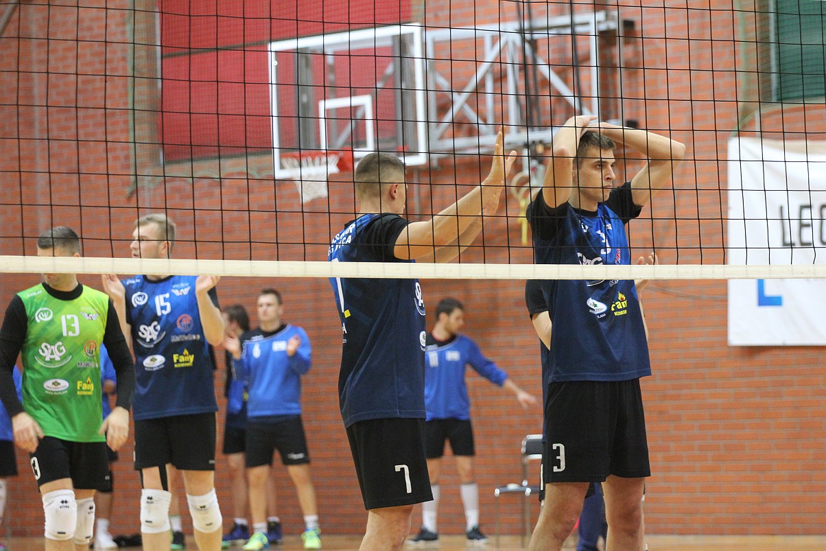 MKS Ikar Legnica przegrał we własnej hali z MUKS Ziemia Milicka