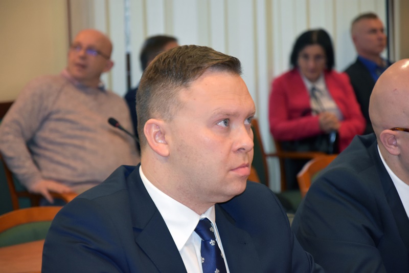 Odbyła się pierwsza sesja rady miejskiej VIII kadencji
