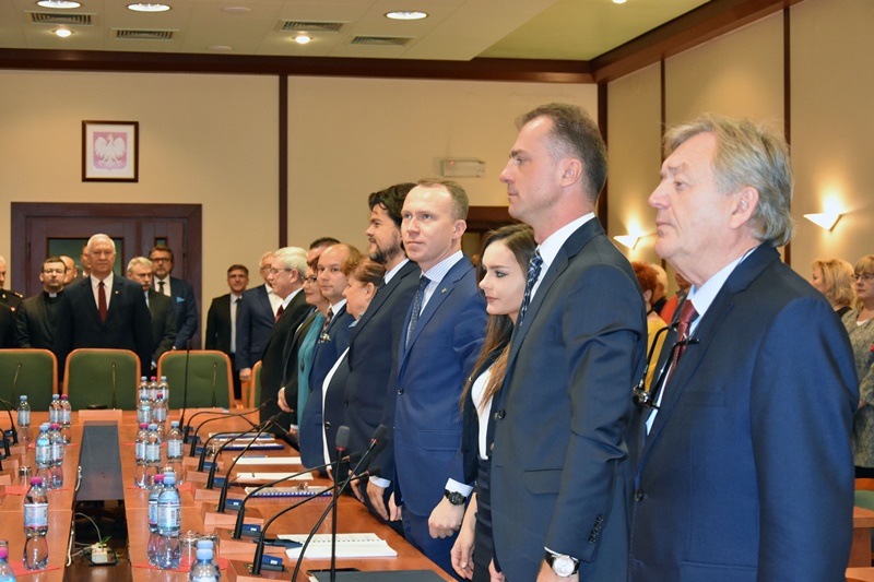 Odbyła się pierwsza sesja rady miejskiej VIII kadencji